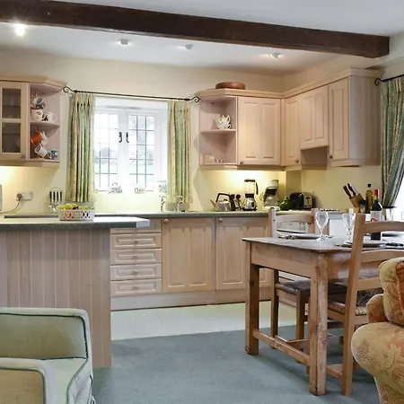 度假居 The Dovecote